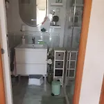 CHAMBRE D HOTES à 4 KMS D UZES  Chez Nadou Alojamento de Acomodação e Pequeno-almoço